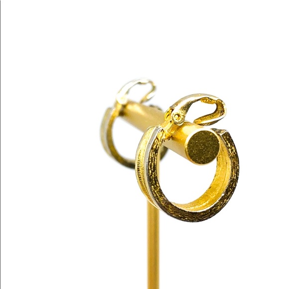 Vintage Gold Snap On Mini Hoop Earring - Picture 3 of 7